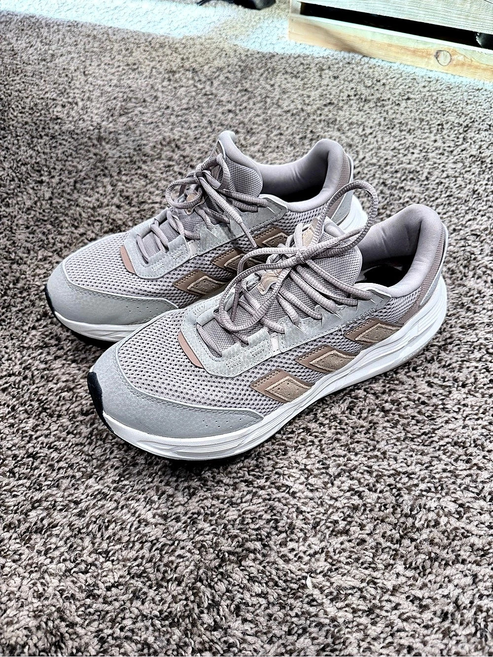 Adidas cloud form shoes